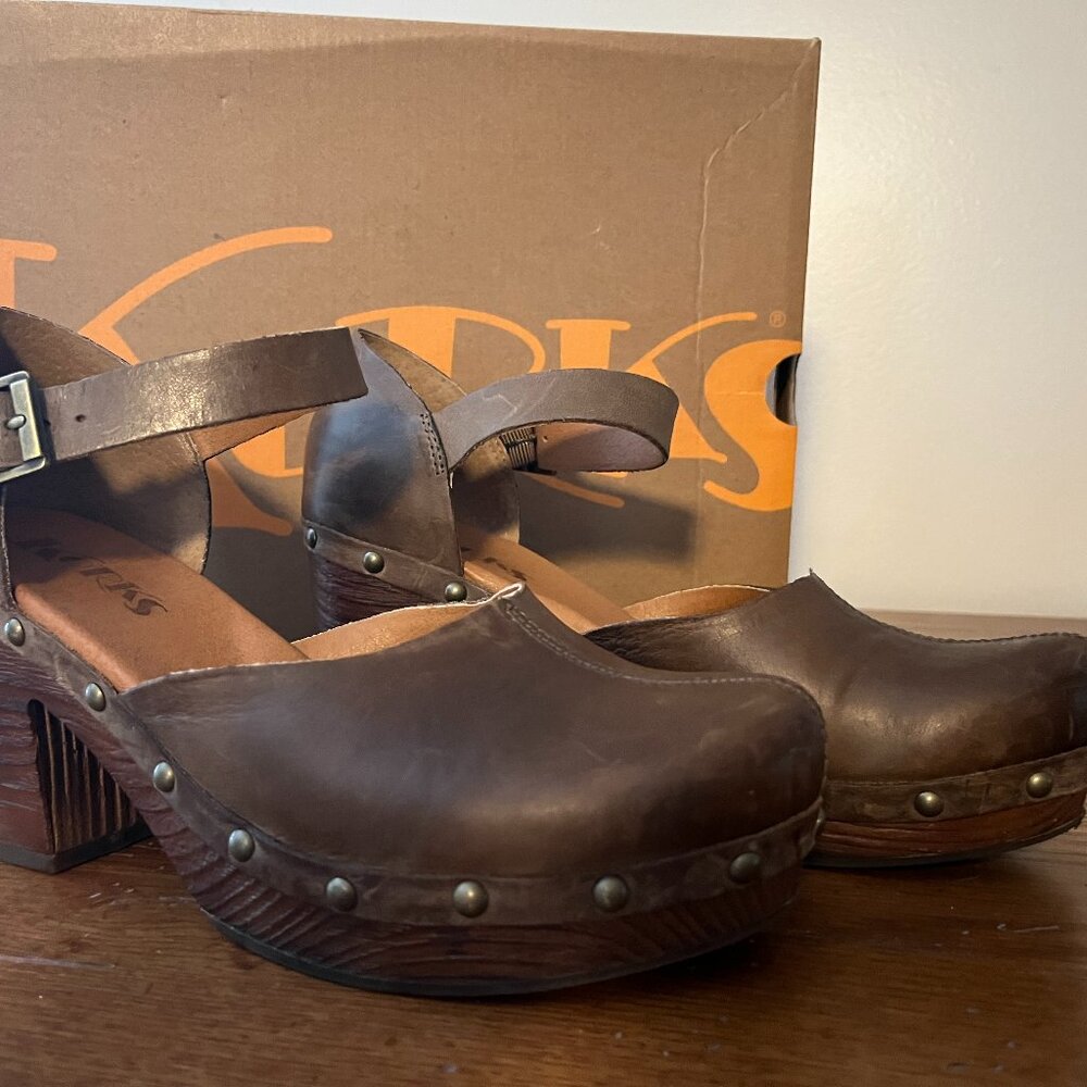 Korks EVAH Women's Shoe